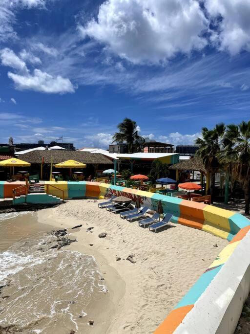 Maho Beach House - Sand Bar Condo - 1 Bedroom Suite Bagian luar foto