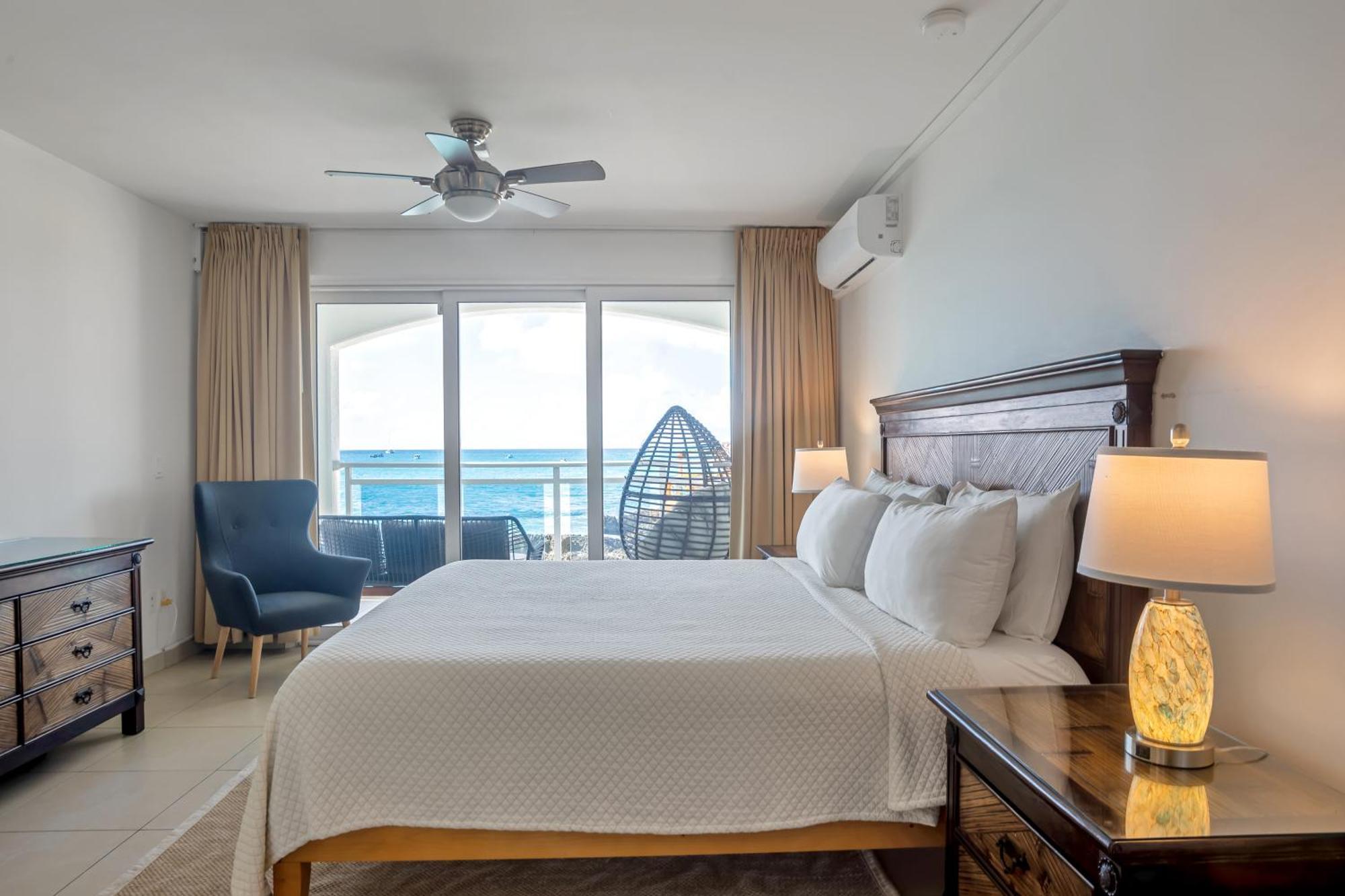 Maho Beach House - Sand Bar Condo - 1 Bedroom Suite Bagian luar foto